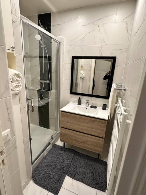 Appartement A 15Min De Paris Drancy Exterior photo