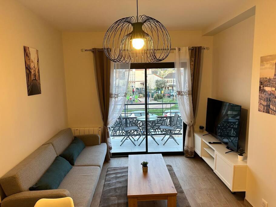 Appartement A 15Min De Paris Drancy Exterior photo